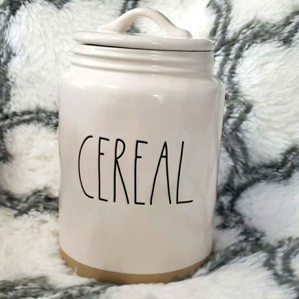 NWT Rae Dunn Cereal Canister